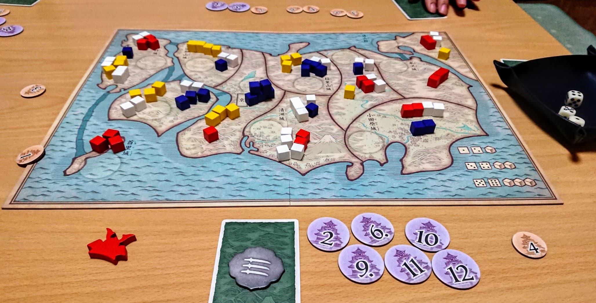 /contents/blog/2021-01-23-played-board-games/tenka-meidou.jpg
